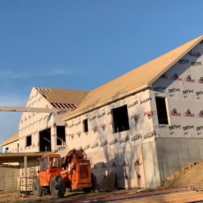 Long Gable Stretch