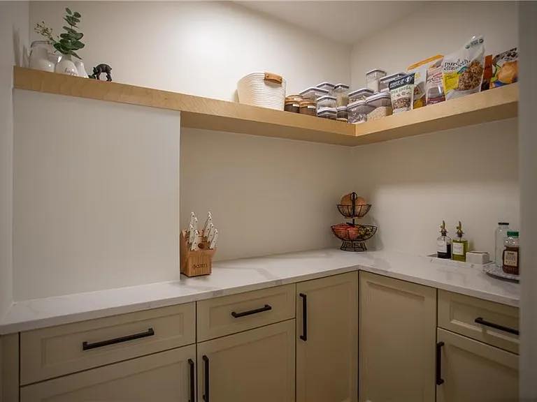Walk-In Pantry